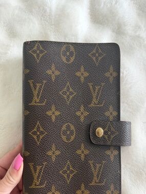 Louis Vuitton Agenda Monogram